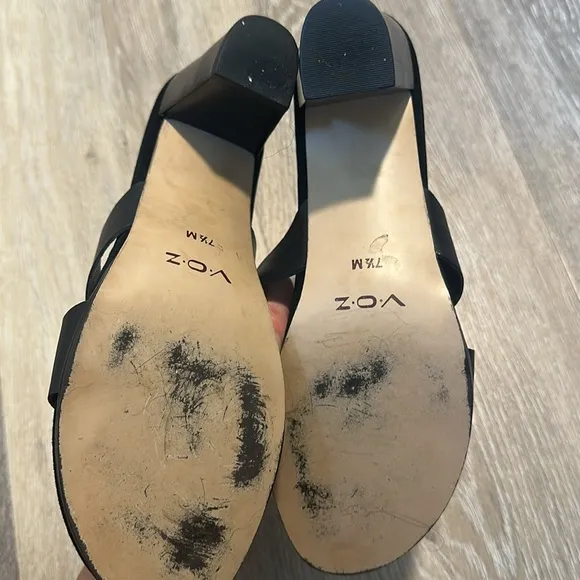 VOZ heels 7.5 Luxury Shoes Leather high fashion 2.5 Heel