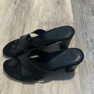 VOZ heels 7.5 Luxury Shoes Leather high fashion 2.5 Heel
