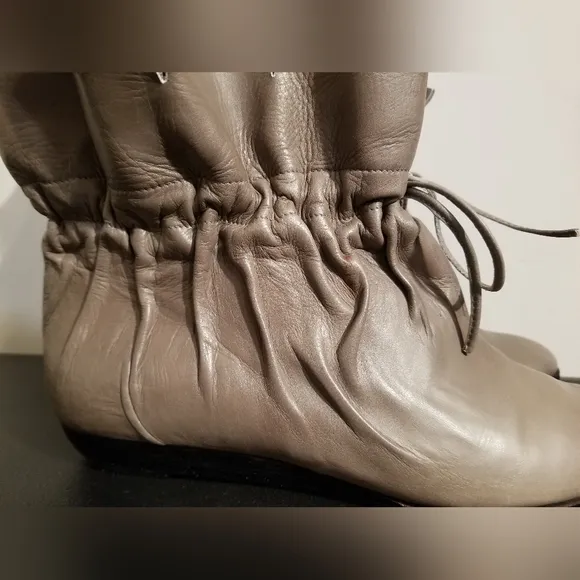 VTG JULIANELLI ITALIAN LEATHER BOOTS BOOTIES 80S REN FEST 70S FALL WINTER UNIQUE