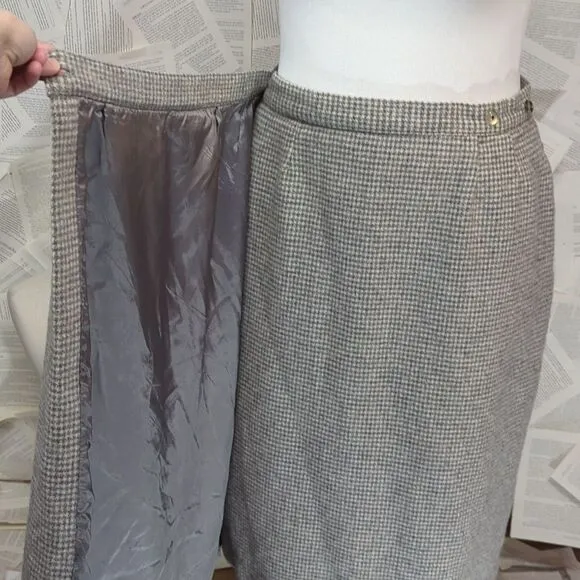 VTG LL Bean Greyhound tooth Camel/Wool Wrap Skirt Size 20