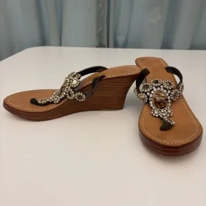 Wedge Thong Sandal Sz 8 Brown Leo Crystal Monique MobWives BarbieCorp Embellish