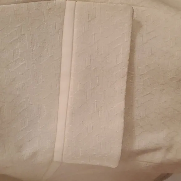 White House Black Market LS Cream Jacquard Blazer
