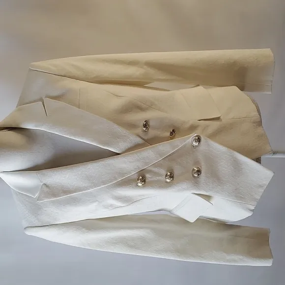 White House Black Market LS Cream Jacquard Blazer