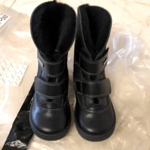 Winter boots for kids