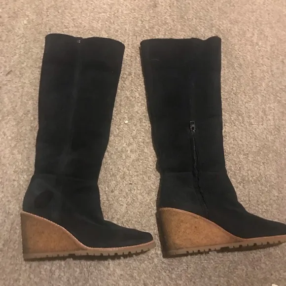 Winter Clothing Bundle with Black Coach suede wedge Boots size 8