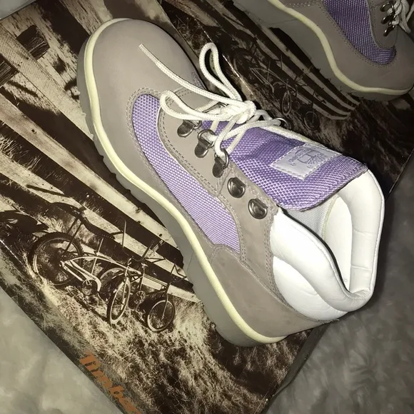 Winter grey &amp; lavender timberland field boots