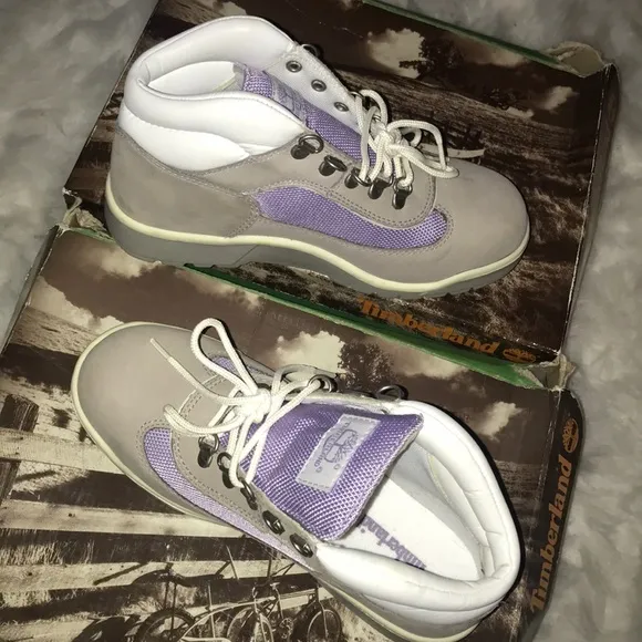Winter grey &amp; lavender timberland field boots