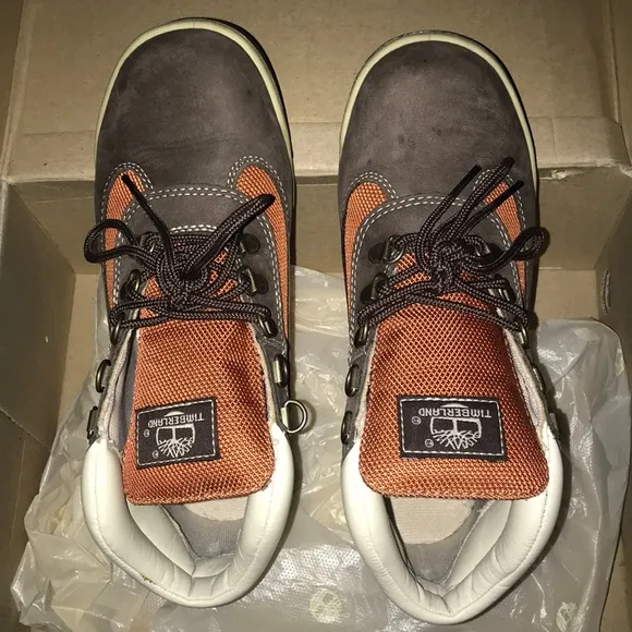 Winter timberland field boots size 5 youth/juniors