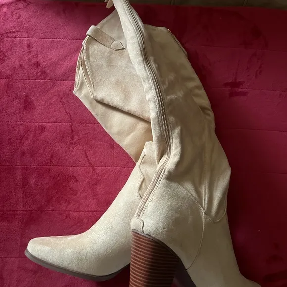 Women Cowboy Knee High Chunky Block Heel Square Toe Tall Riding Boots.  Size 10