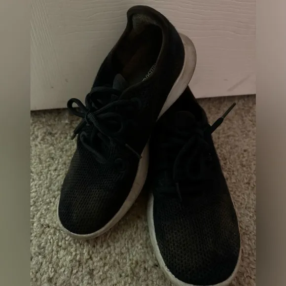 Women's Allbirds Sneakers