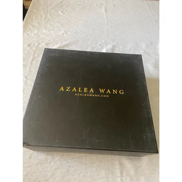 Women's Azalea Wang Dana-Bone wedge booties White, Size 7.5