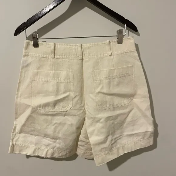 Women's Cream Shorts