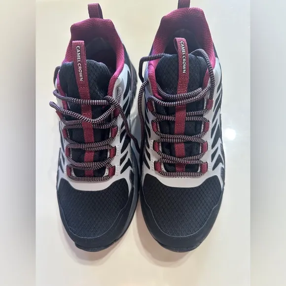 Women's Hiking Shoes