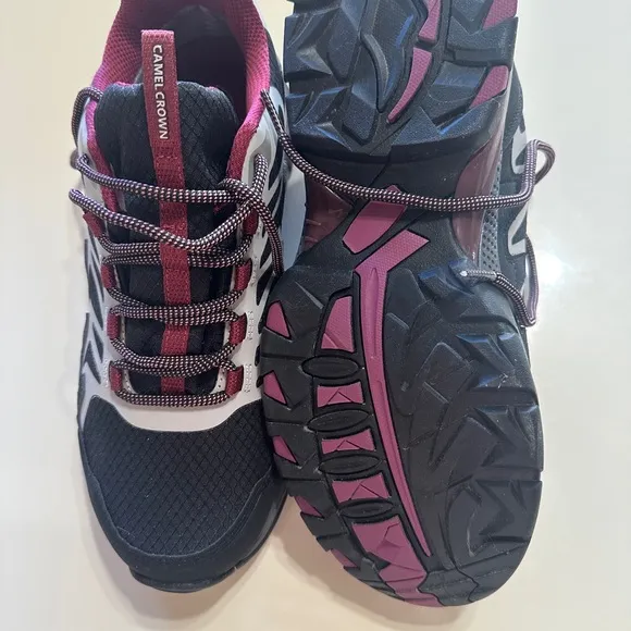 Women's Hiking Shoes