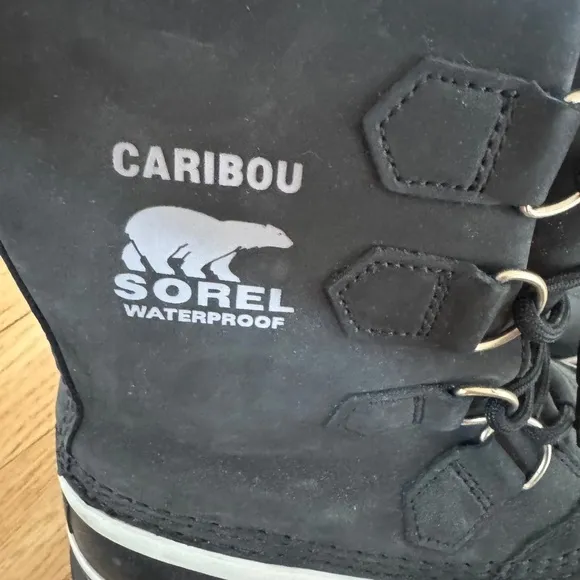 Women's Sorel Caribou Boots Size 6