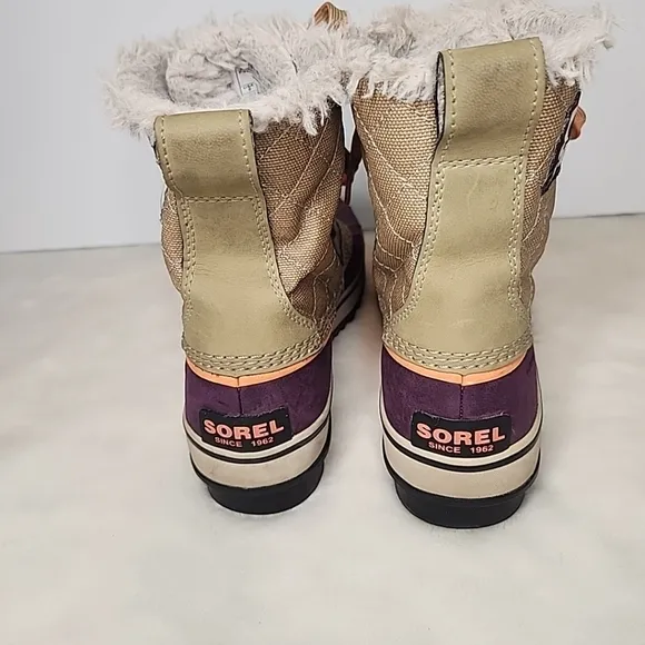 Women’s Sorel TIVOLI Purple Beige Winter Boots SIZE 6 (CON70)