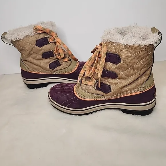 Women’s Sorel TIVOLI Purple Beige Winter Boots SIZE 6 (CON70)