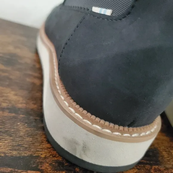 Womens Toms Mesa Black Leather Lace-Up Boots Size 6.5.