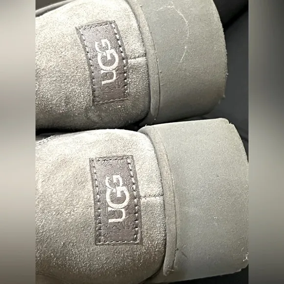 Womens UGG Australia Kristin Warm Winter Boots - light grey color size 9