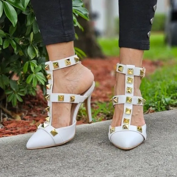 Women's White Rockstud Ankle Strap Pump