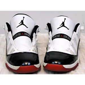 Youth Nike Air Jordan 11 Retro Low Concord Bred Youth Sz 2 No Laces Pre owned
