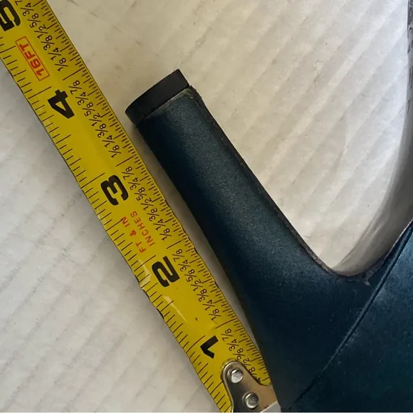 Yves Saint Laurent dark green satin heel shoes size 7 N