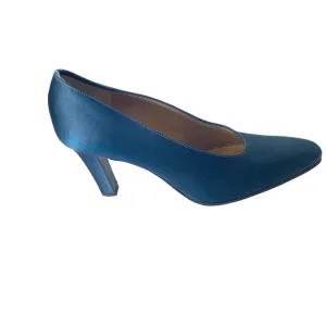 Yves Saint Laurent dark green satin heel shoes size 7 N