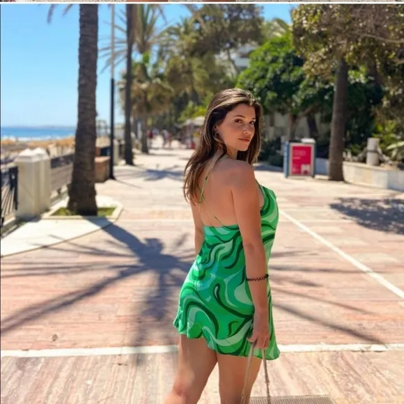 Zara * Bloggers Favorite TikTok Viral green wavy satin drape front dress Mini L