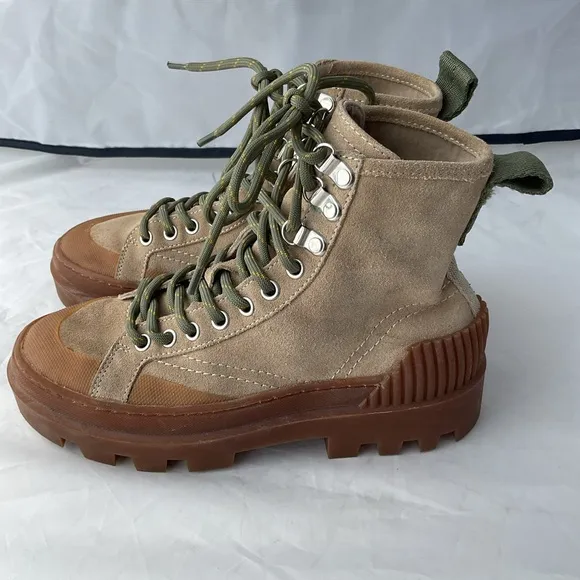 Zara Green and Tan Chunky Lace-up Combat Boots Size EU35