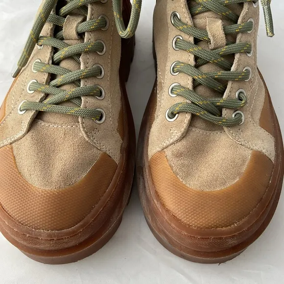 Zara Green and Tan Chunky Lace-up Combat Boots Size EU35