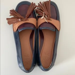 Zara Women's Blue and Brown Loafers