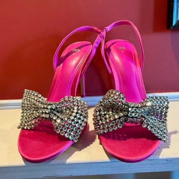 ZARA EMBELLISHED RHINESTONE BOW HIGH HEEL Size 7